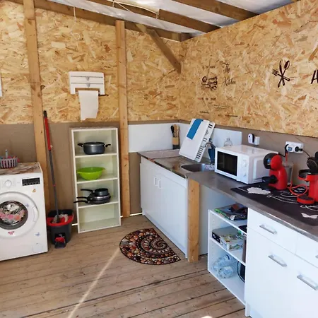 Sur Terrain Priver Campsite Vias